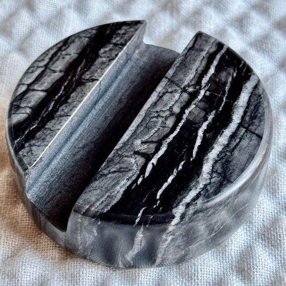 New Natural Gray Black Jasper Quartz Stone Cell Phone Free-Standing Holder Stand - Picture 6 of 10